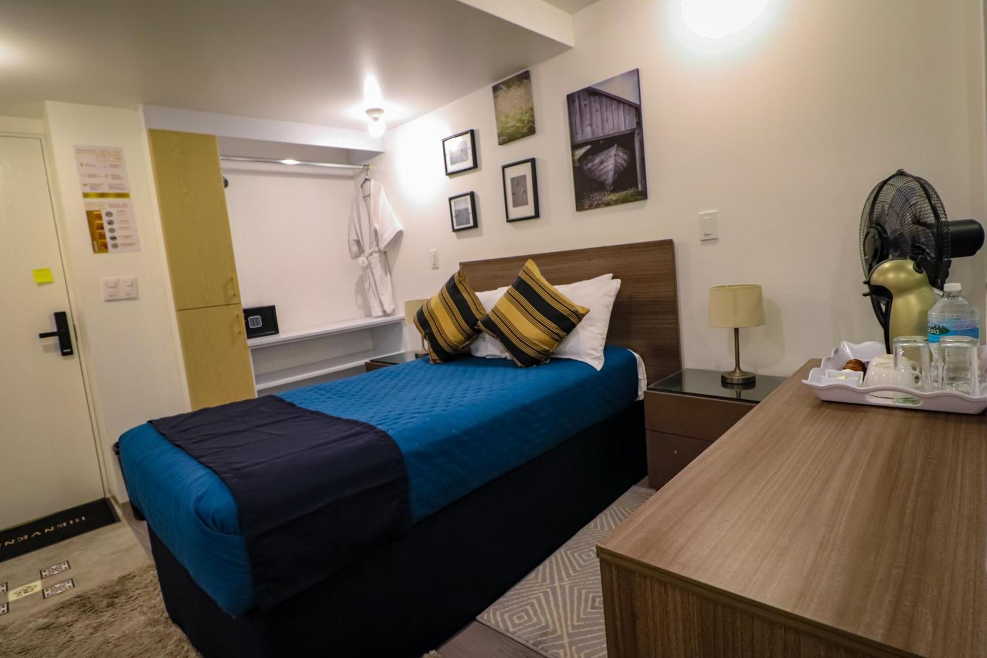 Emma Hotel