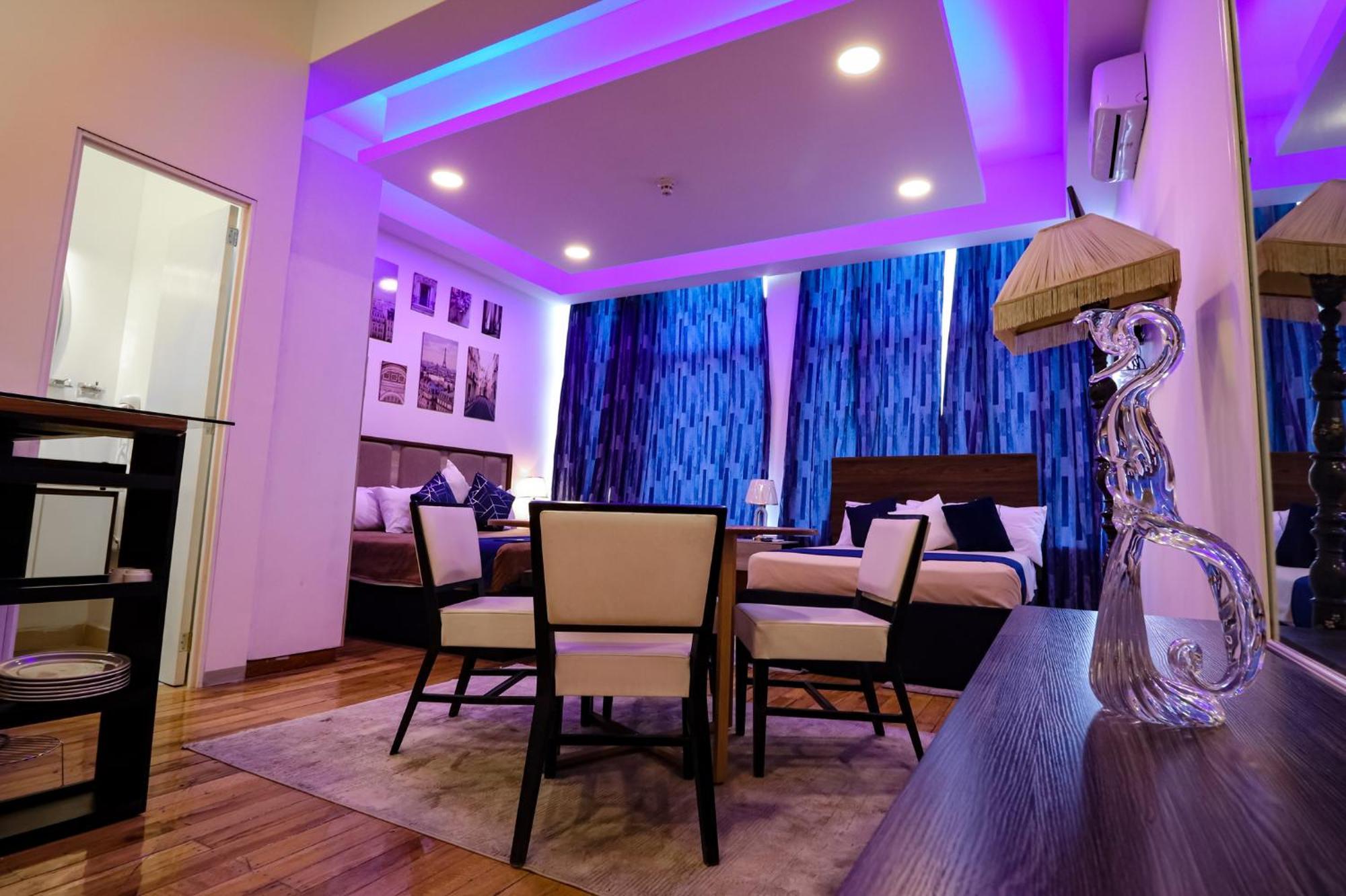 Emma Hotel